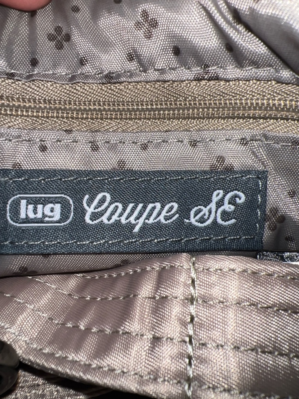 Lug Convertible Crossbody Bag - Coupe SE- Sand - Picture 3 of 3